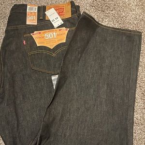 Black Denim Levi’s 501 W44 L30